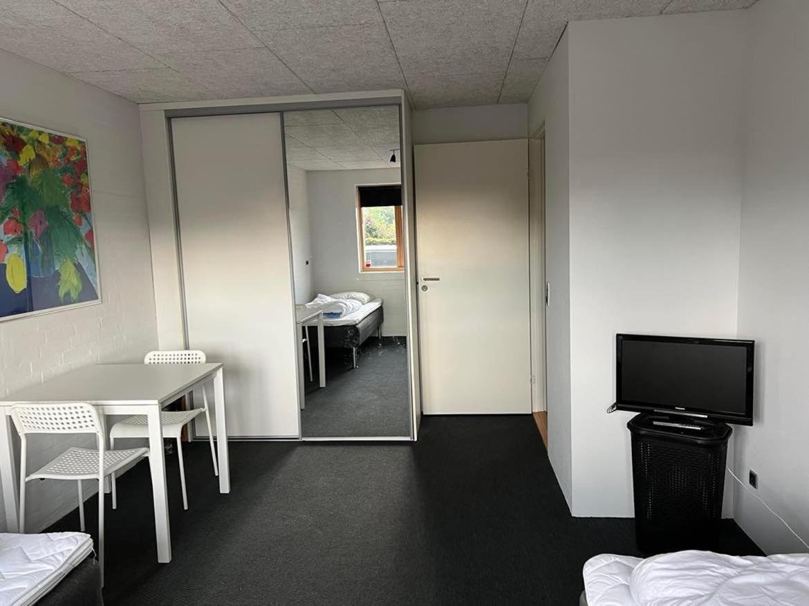 Ebbesens Bed And Bath - Two Double Rooms Herning Dış mekan fotoğraf